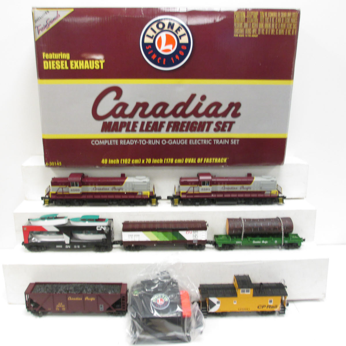 Lionel 6-30145 Canadian Maple Leaf RS-3 O Gauge Diesel Freight Train Set