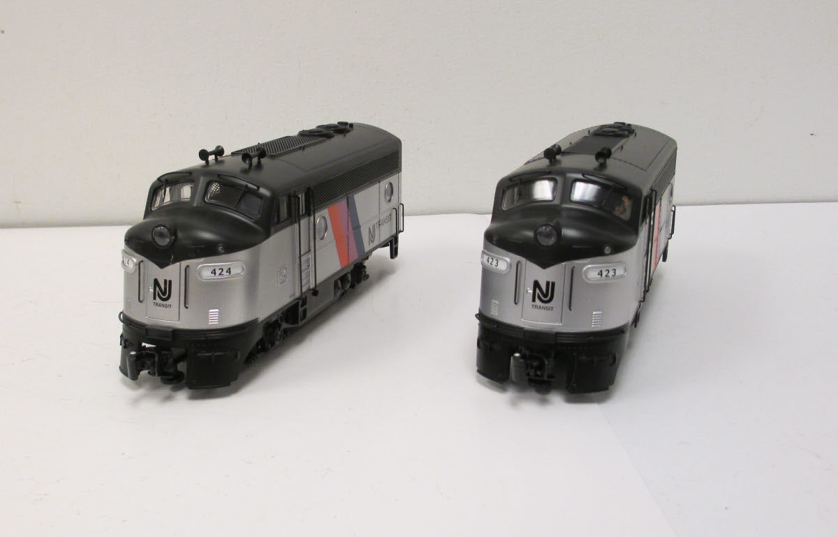 RMT 92675 O New Jersey Transit Mini F-3 AA Locomotive Set #423/424