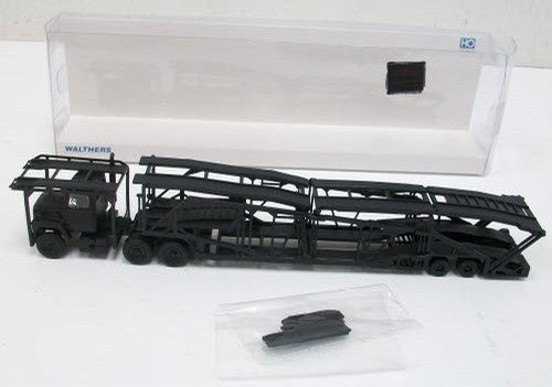 Walthers 933-1200 HO Black Auto Carrier Trailer W/ Ford LNT 9000 Tractor