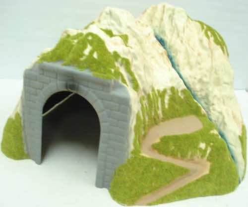 Model Power 6091 O Scale Curved Tunnel