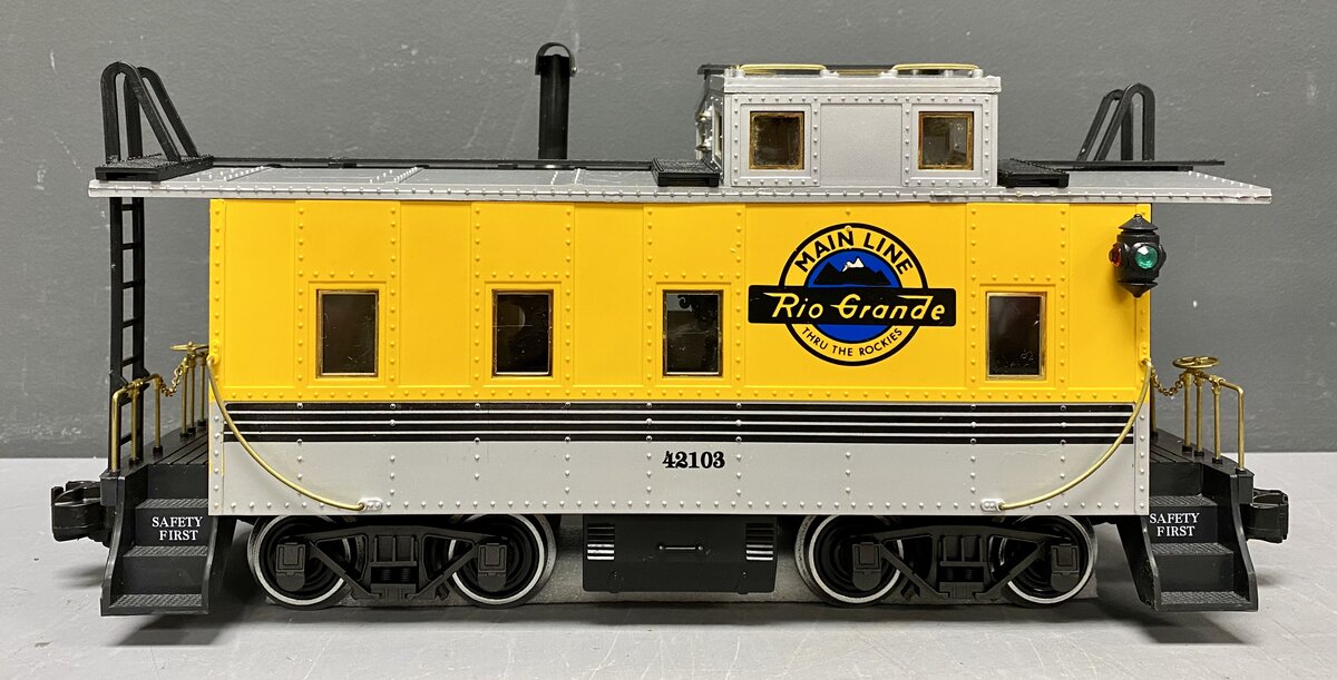 Aristo-Craft 42103 G Scale Rio Grande Illuminated Caboose (Metal Wheels)