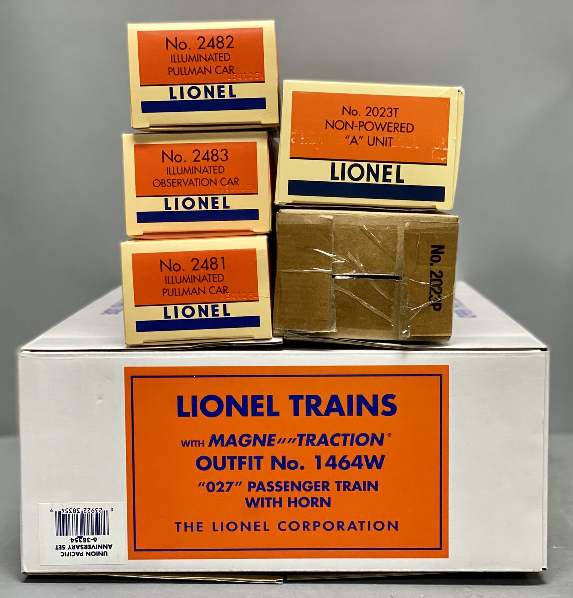 Lionel 6-38354 O Gauge Union Pacific Anniversary Diesel Passenger Set #1464W
