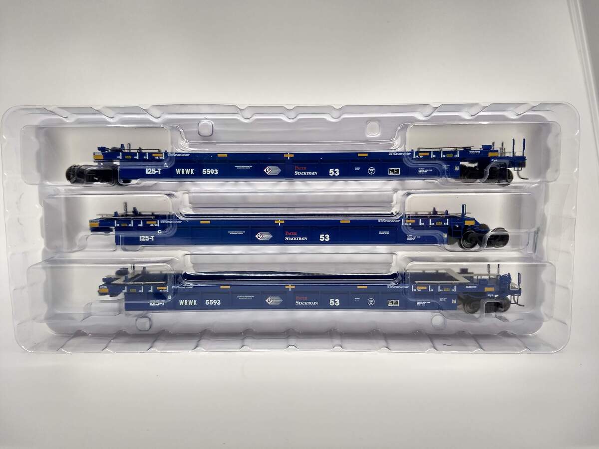 Atlas 20004611 HO Providence & Worcester (WRWK) 53' Articulated Well Cars #5593