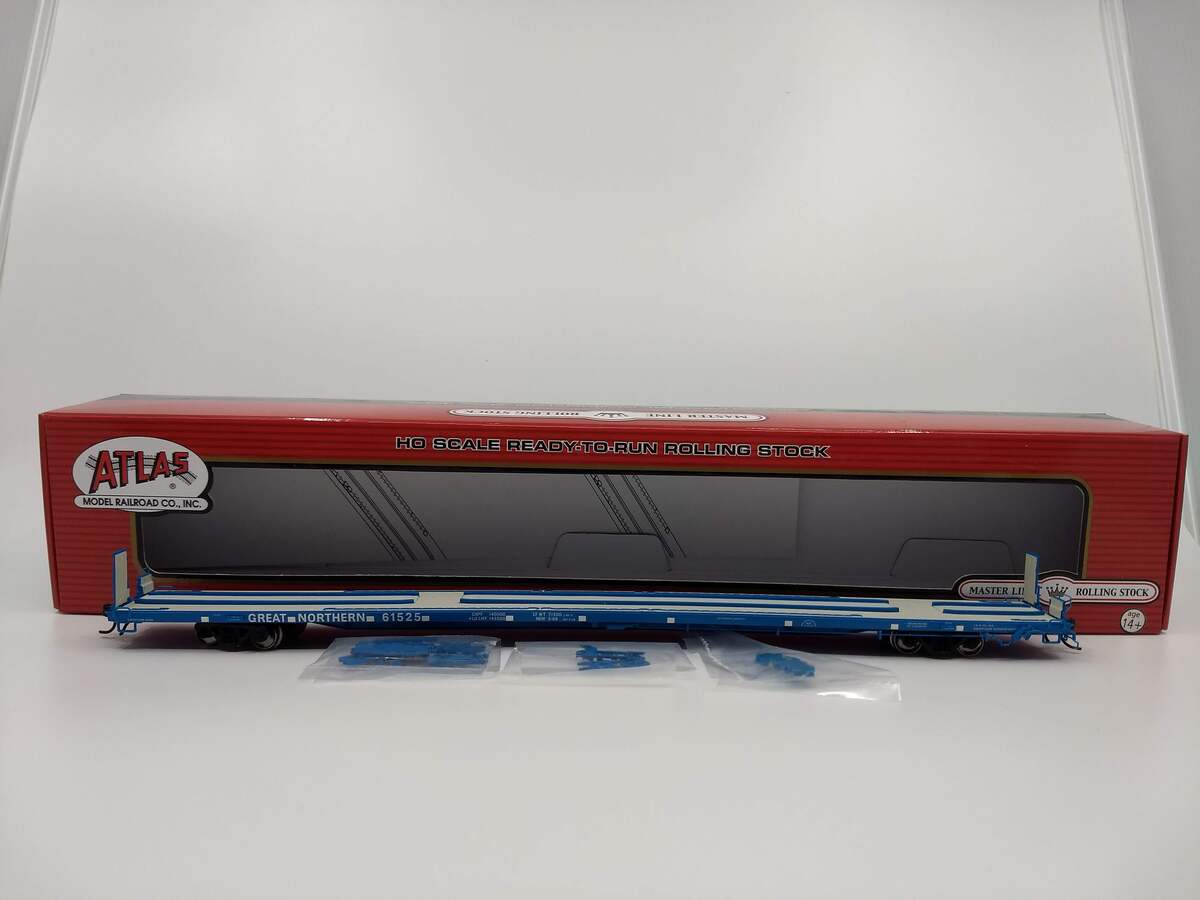 Atlas 20000865 HO 89'4" Flat w/Hitches, GN #61525