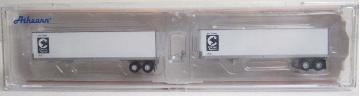 Athearn 14203 N Scale Chessie 40' Fruehauf Smooth Trailers #1 (Set of 2)
