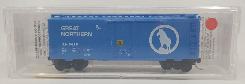 Micro-Trains 02100040 N Great Northern 40' Standard Plug Door Boxcar #6619