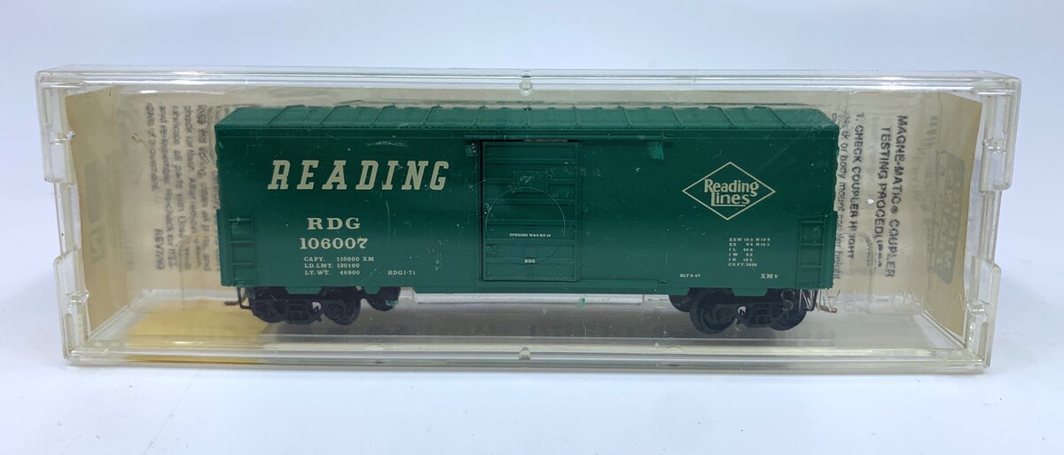 Micro-Trains 02400230 N Scale Reading 40' Standard Single Door Boxcar #106007