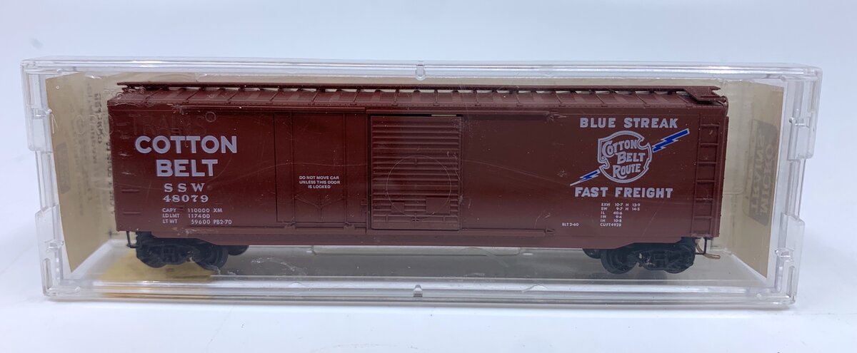 Micro-Trains 03300060 N Cotton Belt 50' Plug & Sliding Door Boxcar #48079