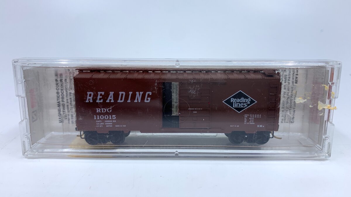 Micro-Trains 02000810 N Scale Reading 40' Standard Single Door Boxcar #110015