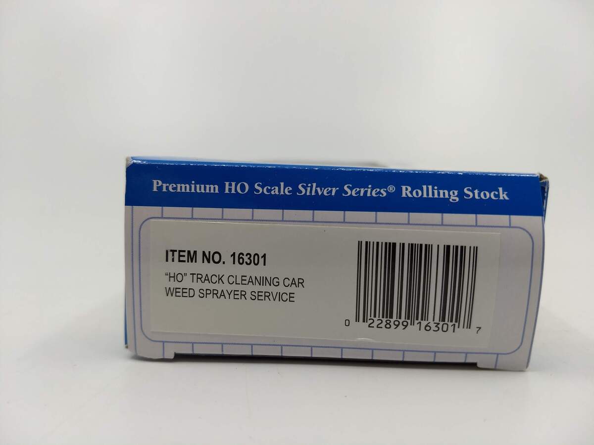 Bachmann 16301 HO Scale Maintenance of Way Track-Cleaning Single-Dome Tank Car