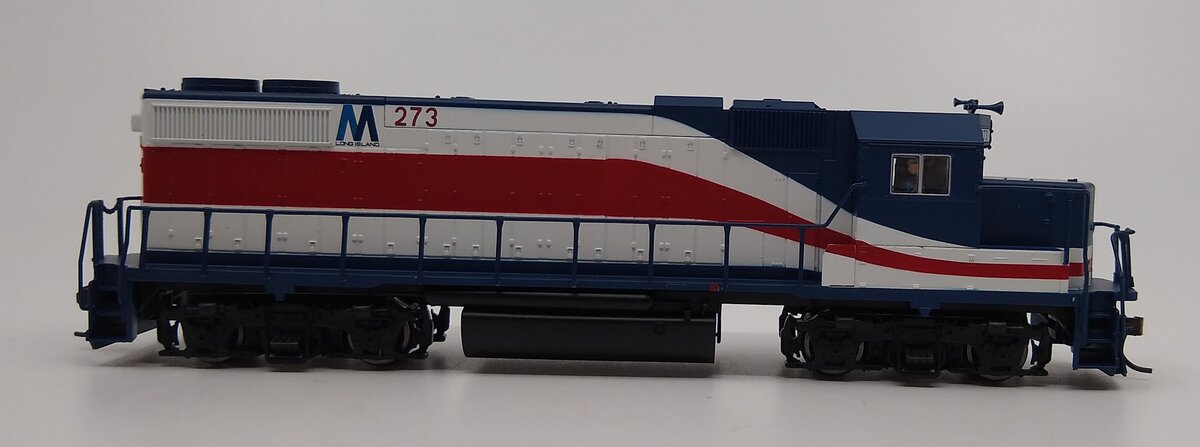 Atlas 10001215 HO Long Island GP38-2 Diesel Locomotive #273 – Trainz