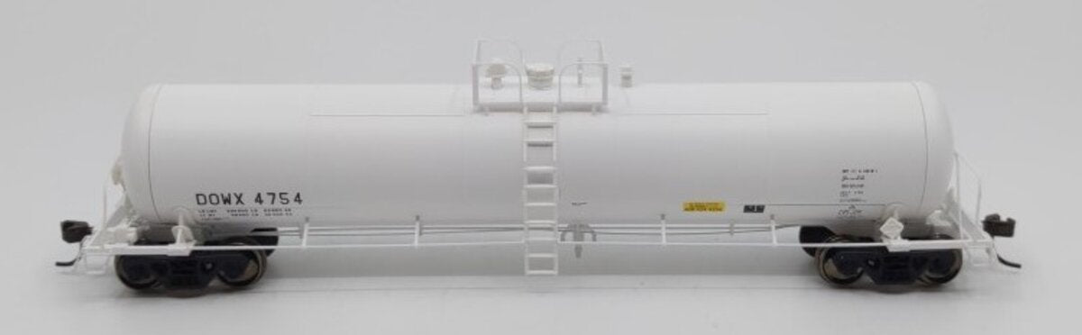 Atlas 20003512 HO Dow Chemical DOWX 20,700-Gallon Tank Car #4754