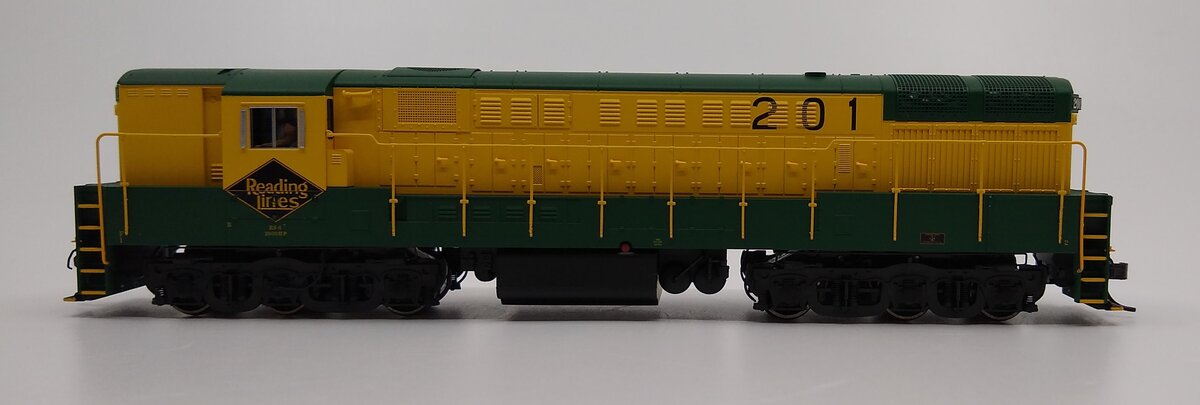 Atlas 7860 HO Scale Reading FM TrainMaster Diesel Locomotive #201