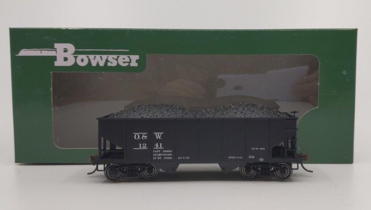 Bowser 41890 HO Ontario and Western GLa 2-Bay Hopper Car Ready To Run #1241