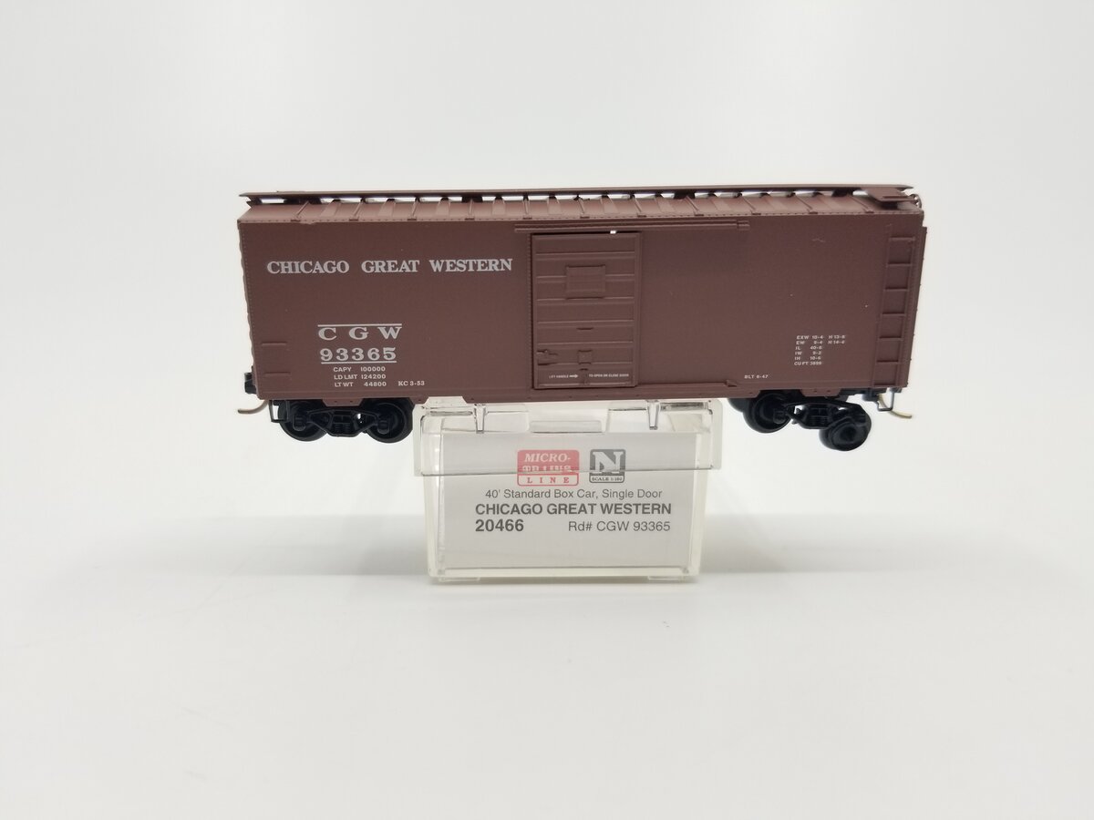 Micro-Trains 02000466 N Chicago Great Western 40' Standard Boxcar #93365