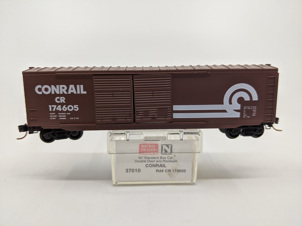 Micro-Trains 03700010 N Conrail 50' Double Door Boxcar Boxcar #174605