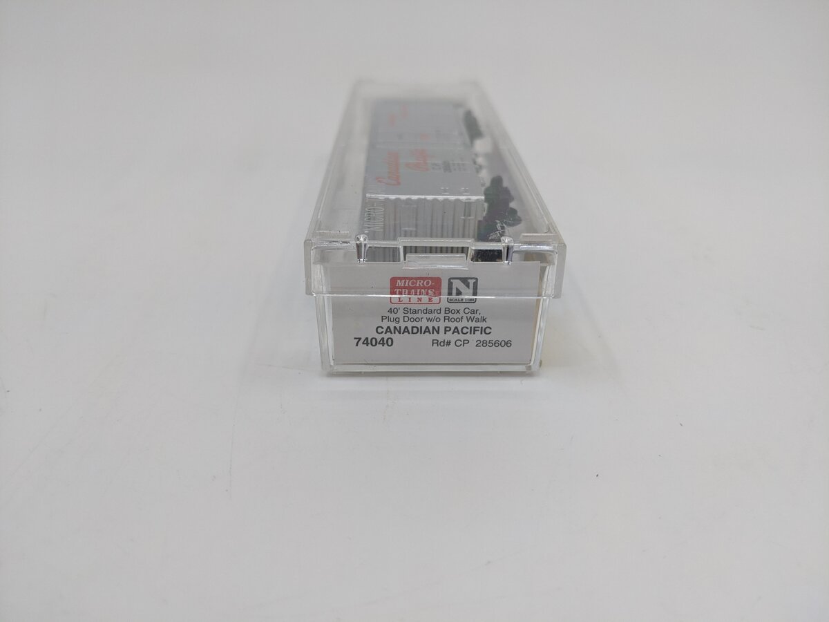 Micro-Trains 07400040 N Scale Canadian Pacific 40' Plug Door Boxcar #285606
