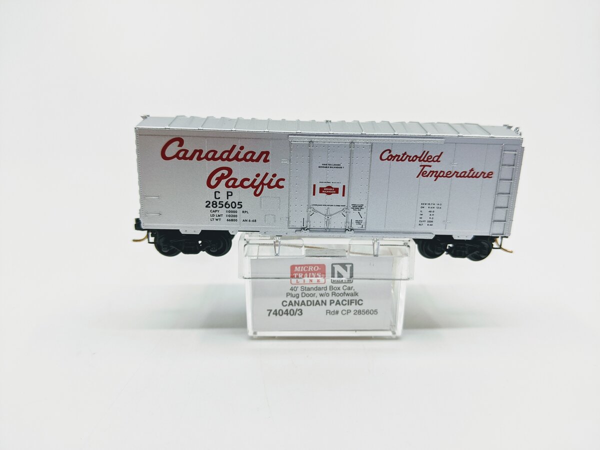 Micro-Trains 74040/3 N Canadian Pacific 40' Plug Door Boxcar #285605