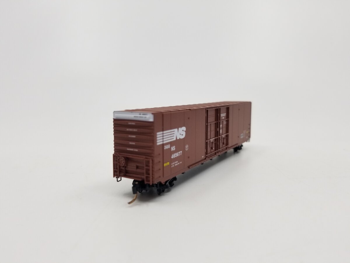 Micro-Trains 10200070 N NS 60' Excess Height Double Plug Door Boxcar #465677 NIB