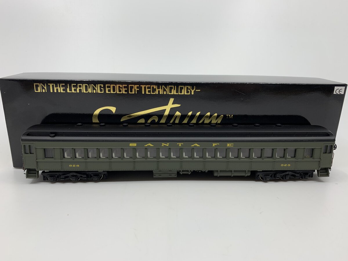 Bachmann 89312 HO Santa Fe Coach #828