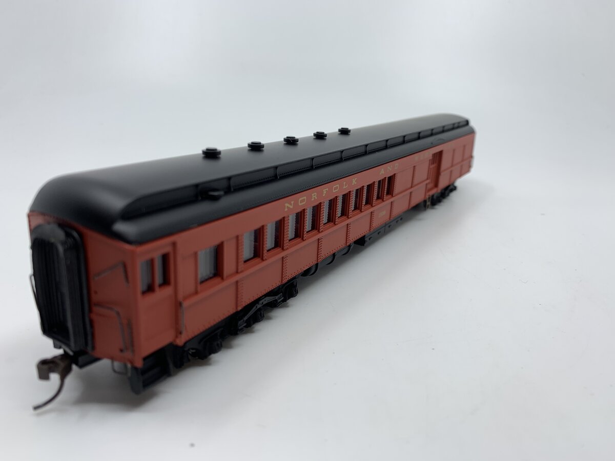 Bachmann 89411 HO Norfolk & Western Heavyweight Combine Car #1518