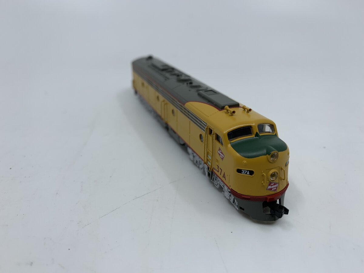 Broadway Limited 3250 N Milwaukee Road EMD E9A Paragon2™ #37A
