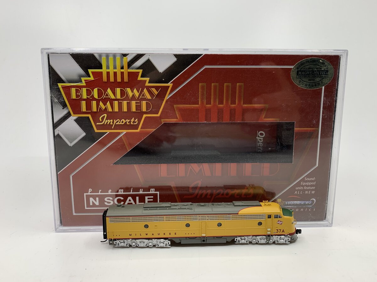 Broadway Limited 3250 N Milwaukee Road EMD E9A Paragon2™ #37A