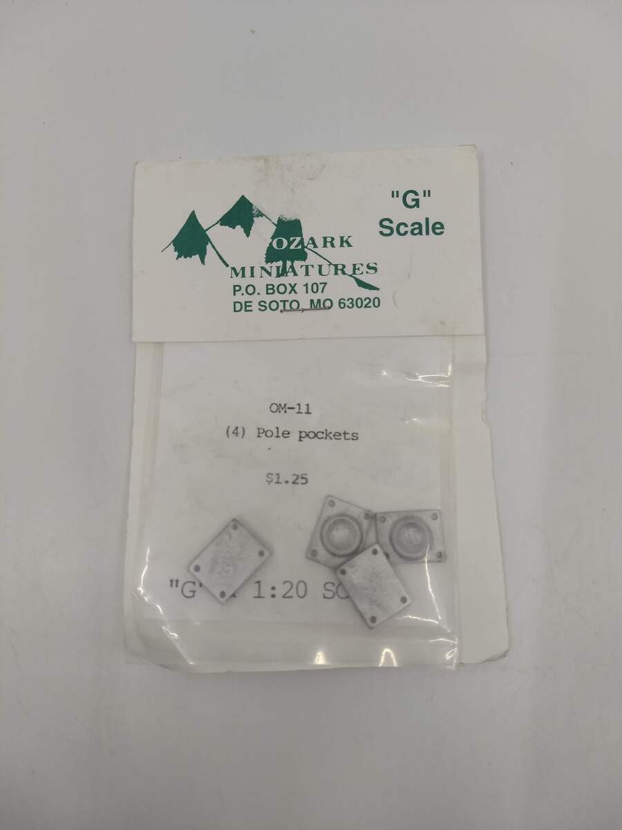 Ozark Miniatures OM-11 G Scale Pole Pockets (Pack of 4)
