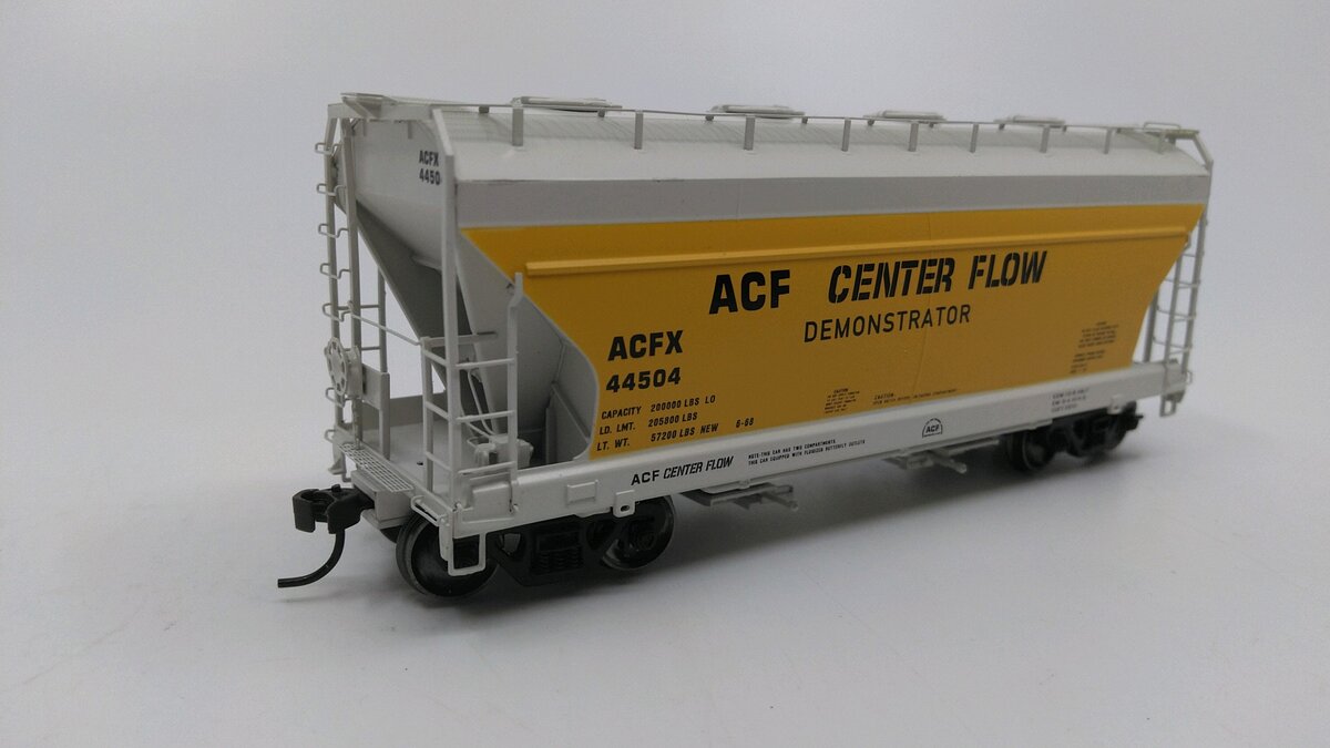Athearn 93938 HO Scale ACF Demonstrator 2970 2-Bay Hopper #44504