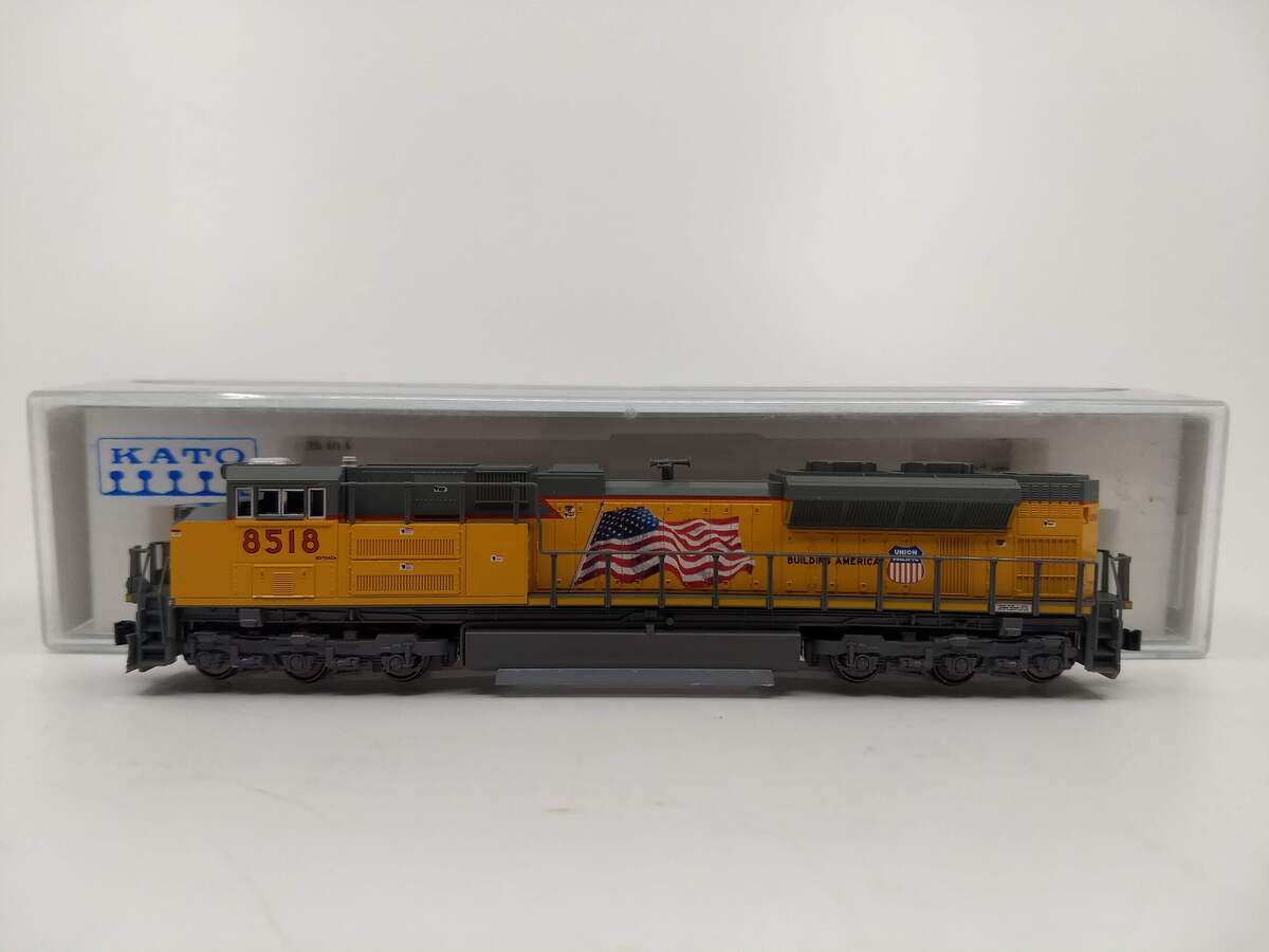 Kato 176-8426 N Scale Union Pacific SD70ACe Diesel Locomotive #8518