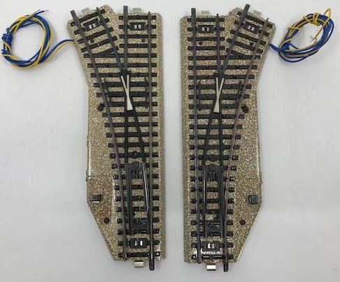 Marklin メルクリン No.5202 電気ポイントペア Mトラック Marklin 5202 HO Remote Left and Right Switch Pair – Trainz
