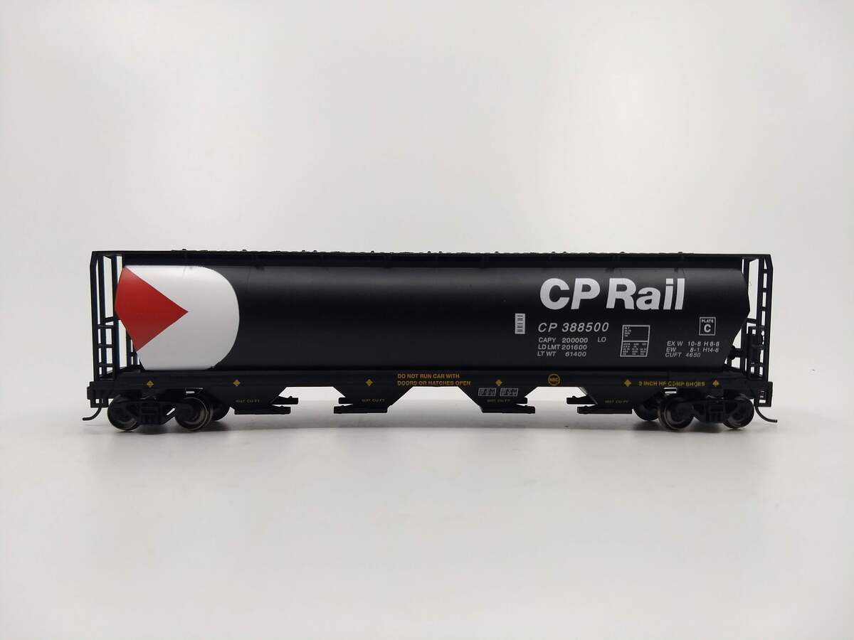 Bachmann 19129 HO Canadian Pacific 4 Bay Cylindrical Grain Hopper