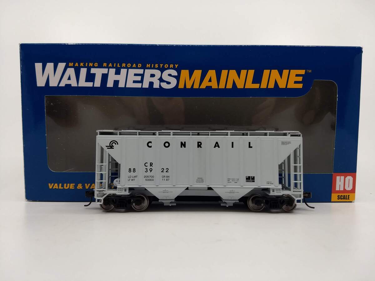 Walthers 910-7124 Conrail 37' Covered Hopper #883922