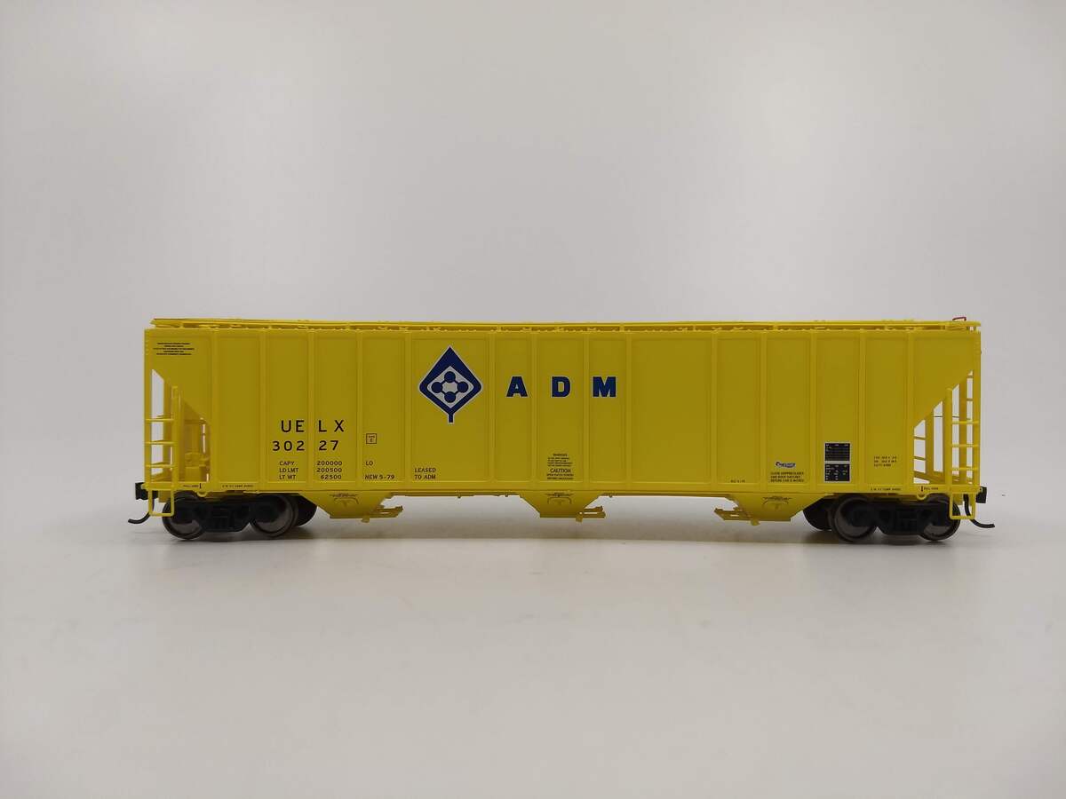 Walthers 920-106125 HO ADM/UELX 55' Evans 4780 3-Bay Covered Hopper #30227