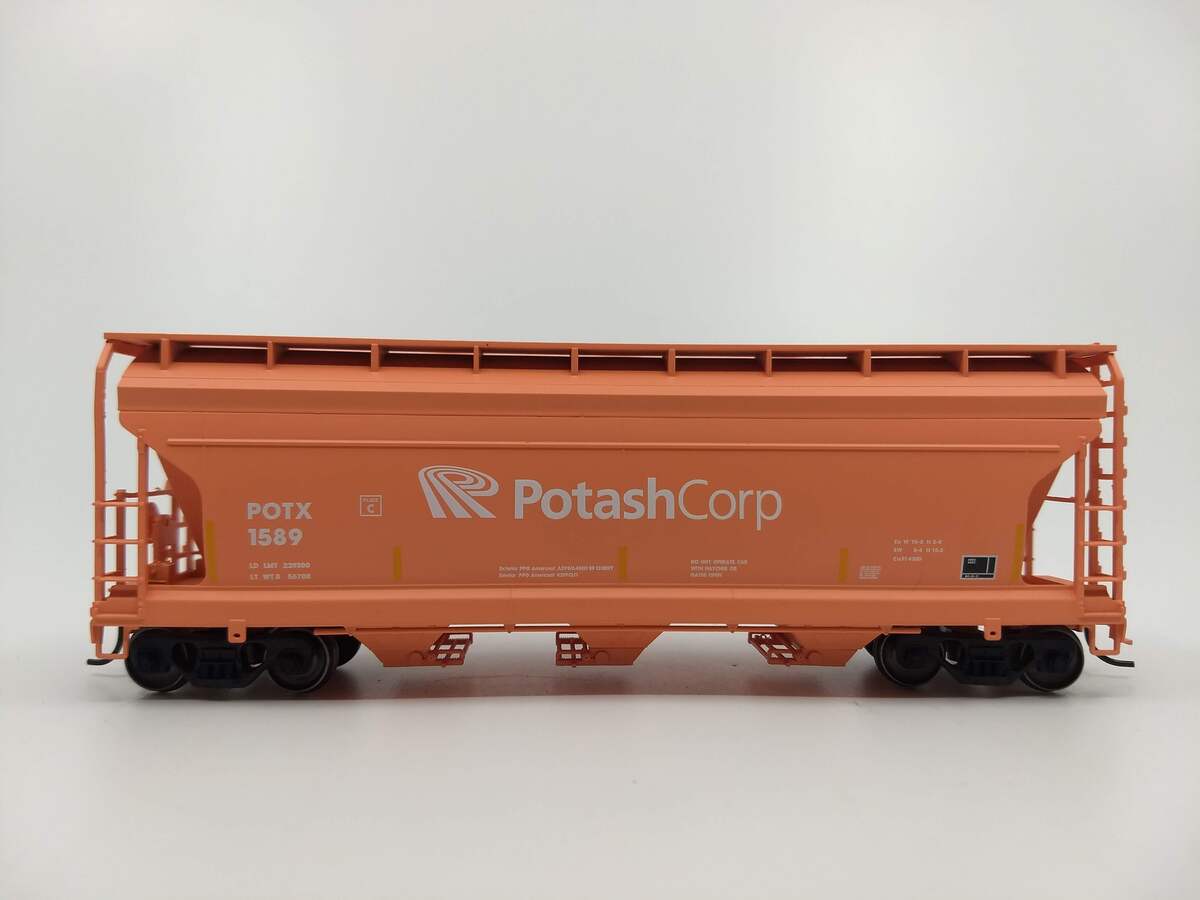 Atlas 20004867 HO Potash Corp Trainman® ACF® 3560 Covered Hopper #1589