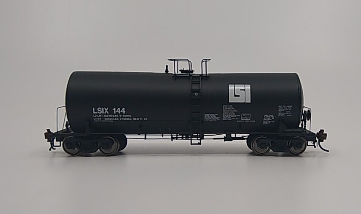 Atlas 6244-2 HO Liquid Sugars LSIX 17,600 Gallon Corn Syrup Tank Car #144