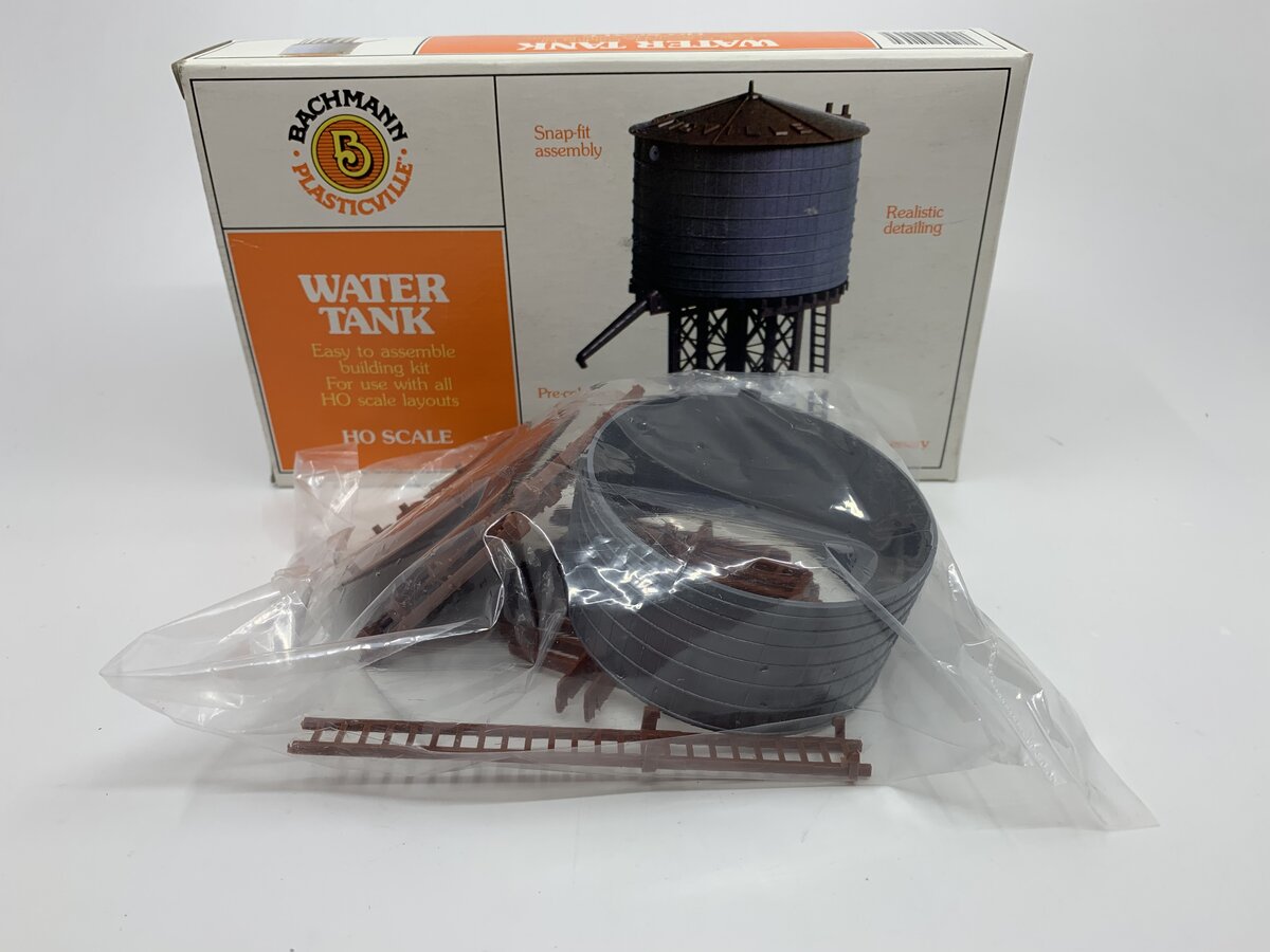 Bachmann 45153 HO Plasticville Water Tank Kit