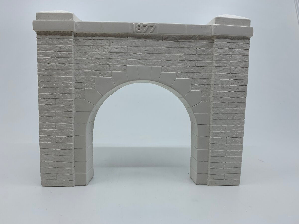 Alexander Scale DS-34 HO Scale Double Track Tunnel Portal