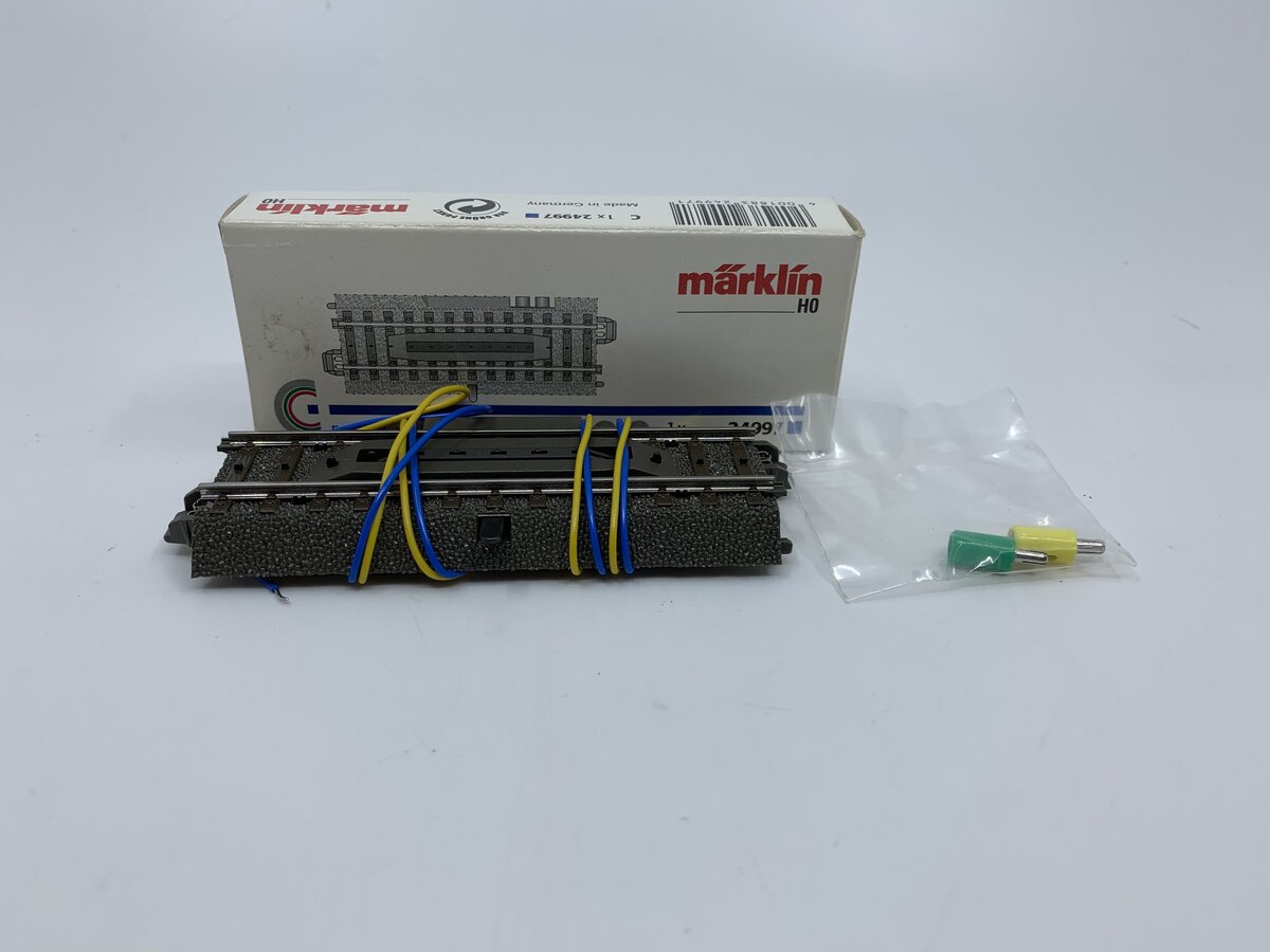 Marklin 24997 HO C-Track Electric Uncoupler Section