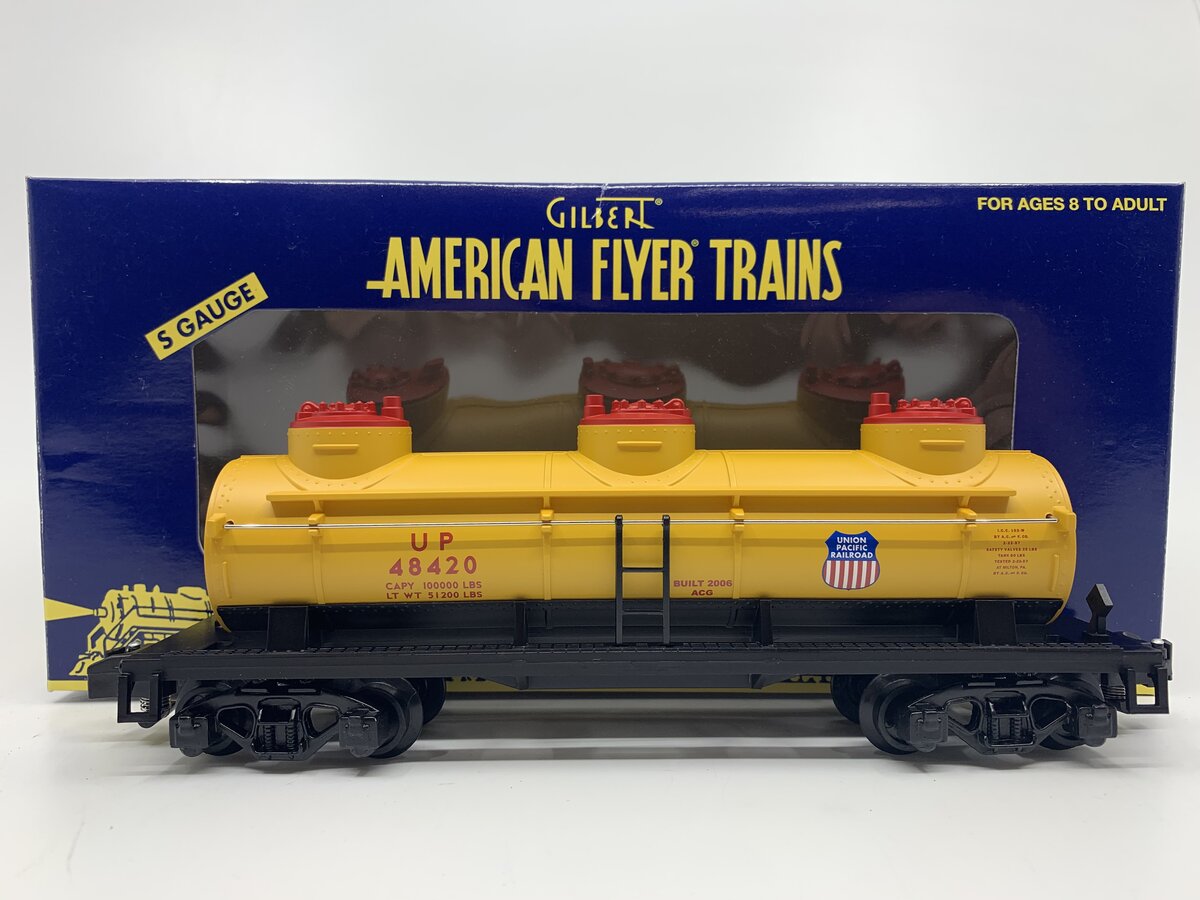 American Flyer 6-48420 S Gauge Union Pacific 3-Dome Tank Car