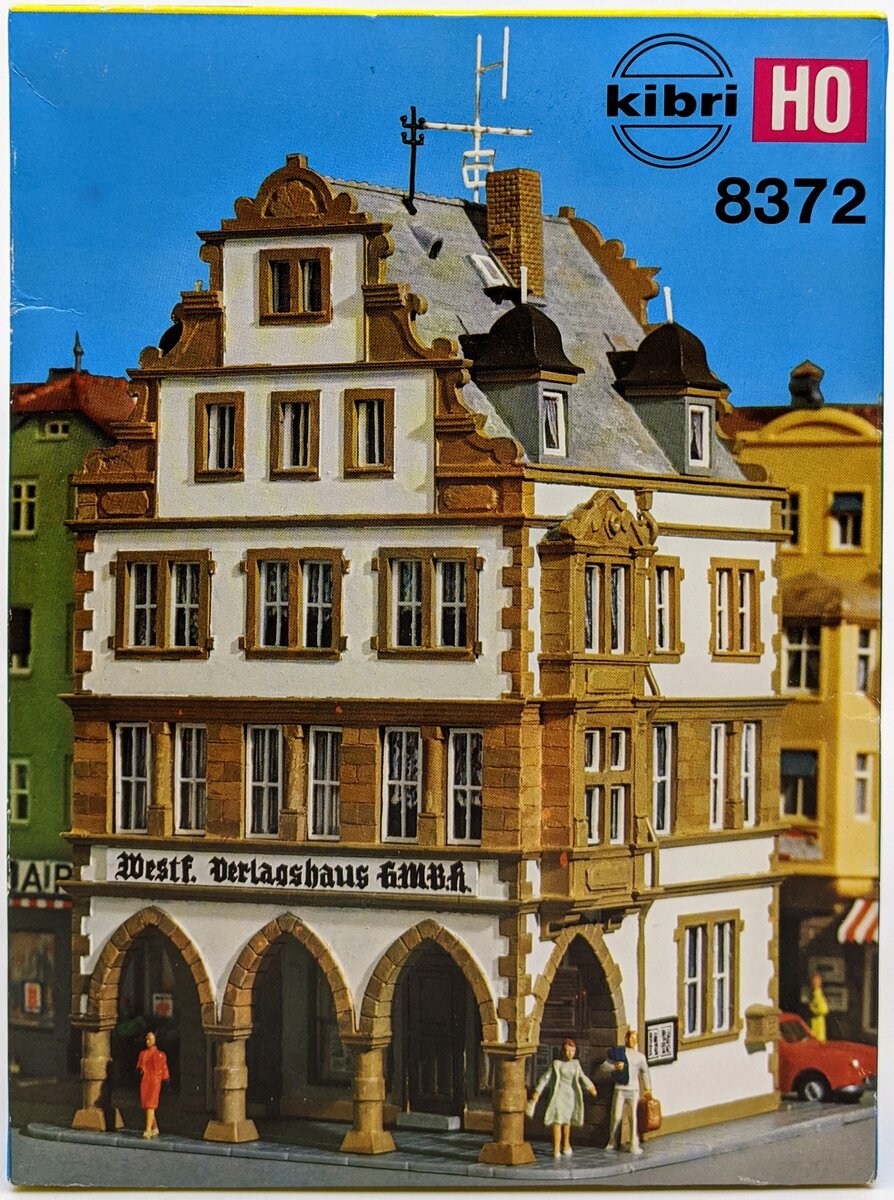 Kibri B-8372 HO Scale Plastic Ornate Residence & Publishing Buildling Kit