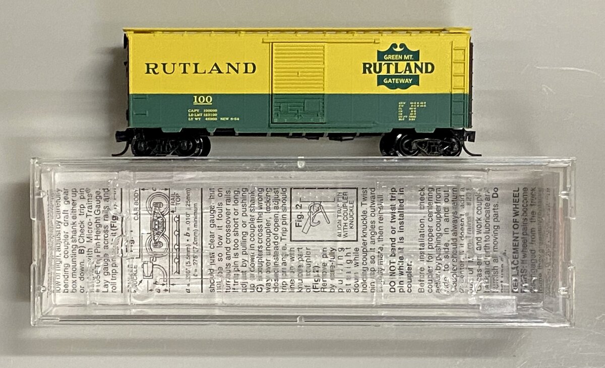 Micro-Trains 02000146 N Rutland 40' Standard Single Door Boxcar #100