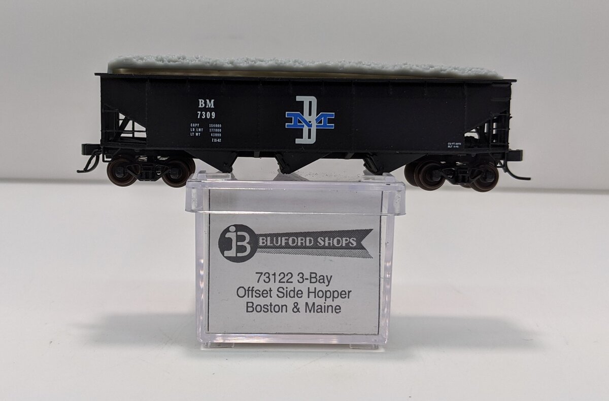 Bluford Shops 73122 N BM 70-Ton Offset-Side 3-Bay Hopper w/Load (Pack of 2)