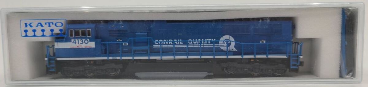 Kato 176-6305 Conrail SD70MAC Diesel Locomotive #4130