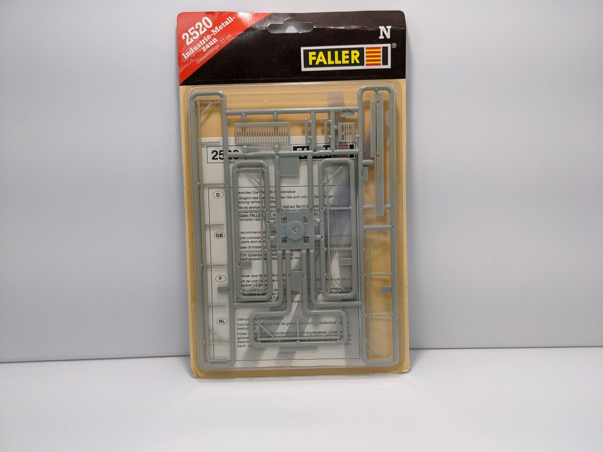 Faller 2520 N Scale Metal Industrial Fencing