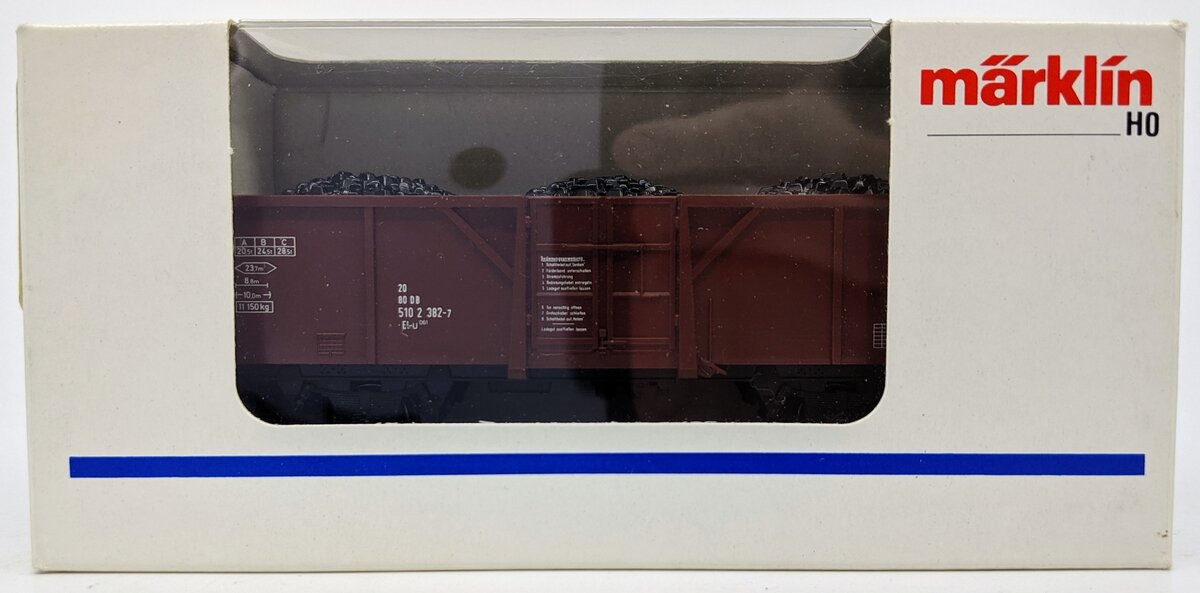 Marklin 4431 HO Scale Hopper Car w/ Load