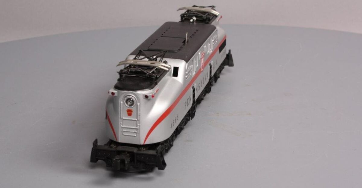 Lionel 6-38234 Pennsylvania Silver GG-1 Powered Electric Locomotive #4866