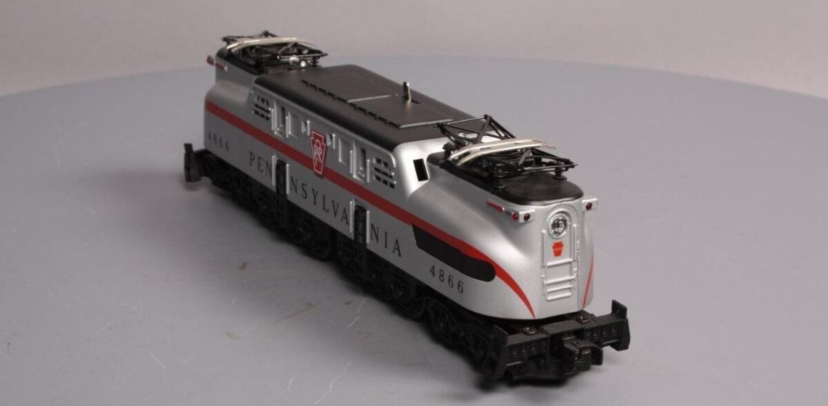 Lionel 6-38234 Pennsylvania Silver GG-1 Powered Electric Locomotive #4866