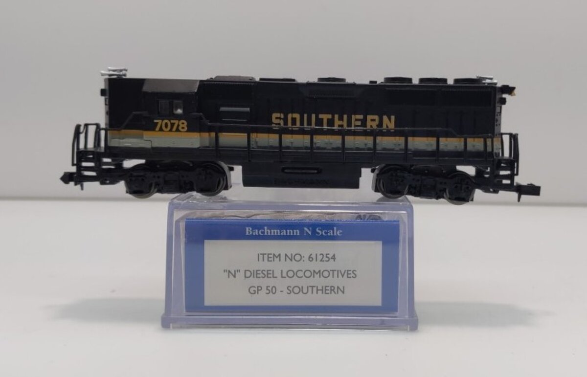 Bachmann 61254 N Southern Railway EMD GP50 High Nose Diesel Locomotive #7078