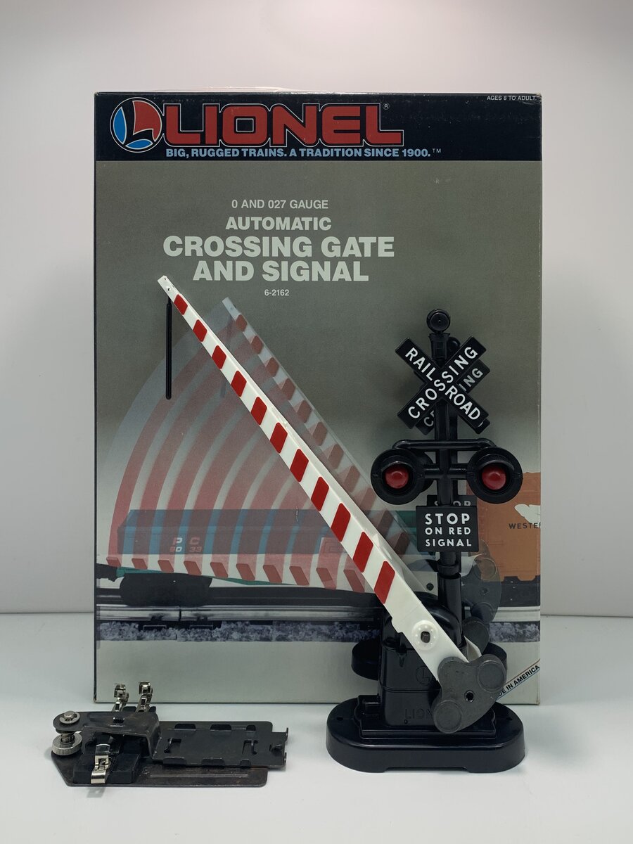 Lionel 6-2162 O Gauge Automatic Crossing Gate & Signal